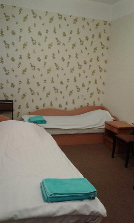 Viesu Maja Ezerkalns Hotel Krāslava Екстериор снимка